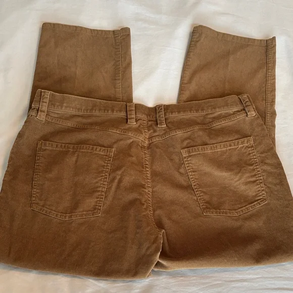 L L Bean Men's BeanFlex® Corduroy Pants Dune Brown Standard Fit Straight Leg EUC - Picture 5 of 11
